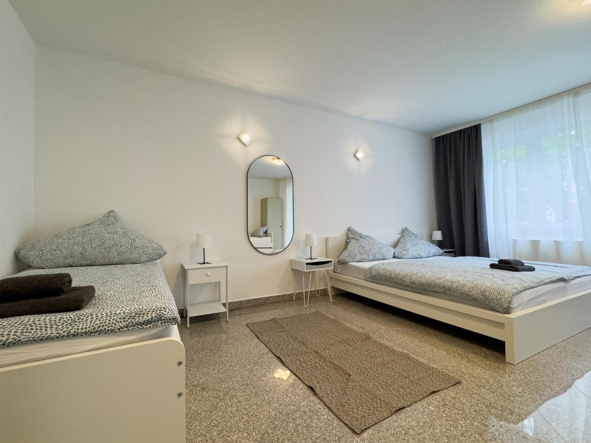 110Qm - 4 Zimmer - Privat Parkplatz - Zentral - Balkon - Mallibase Apartments Kassel Exterior foto