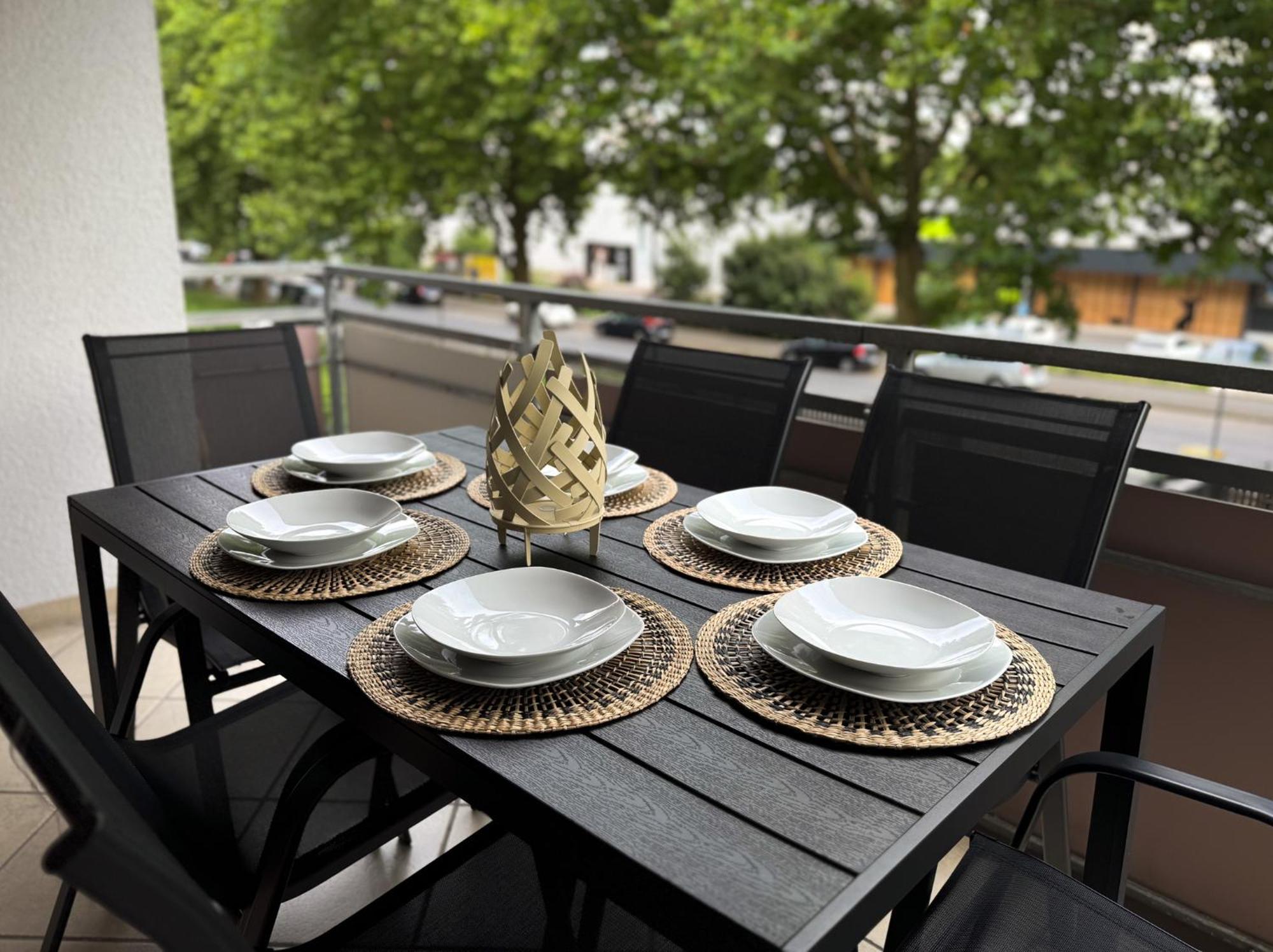 110Qm - 4 Zimmer - Privat Parkplatz - Zentral - Balkon - Mallibase Apartments Kassel Exterior foto